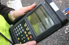 GE Panametrics PT878 Ultrasonic Flow Meter's Display